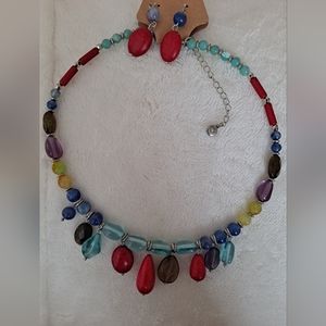 Vintage 1946 necklace and earrings set